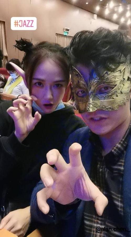 娱乐吃瓜戴面具,揭秘吃瓜群众的神秘面纱 第1张 娱乐吃瓜戴面具,揭秘吃瓜群众的神秘面纱 第1张